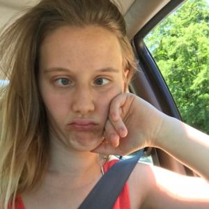 Meet your Posher, Anna